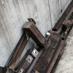 ウッドデッキ 解体後の木材や コンクリートブロック