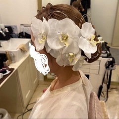 胡蝶蘭　白無垢　結婚式　成人式　髪飾りの画像