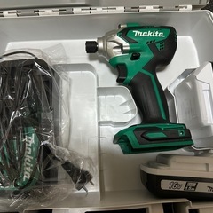 マキタ充電式インパクトドライバー