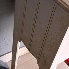 【🌟お譲り先決定】レア★フレンチアンティークなベッドサイドテーブル　白系　38×26×68.5の画像