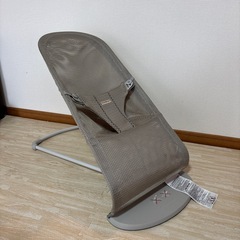 バウンサー　BABY BJORN
　