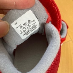 アシックス　スクスク　13.5 子供靴の画像