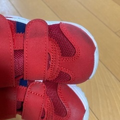 アシックス　スクスク　13.5 子供靴の画像