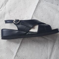 中古 サンダルの画像