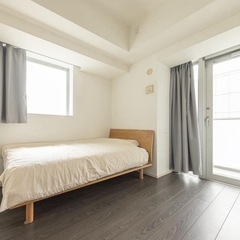 【美品】MUJI無印 オーク材突板木製ベッド(ヘッドボード付き)...