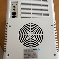  冷温庫　冷蔵庫　8Lの画像