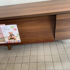 テレビ棚！シンプルでスタイリッシュ！！