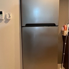 冷蔵庫差し上げます。の画像