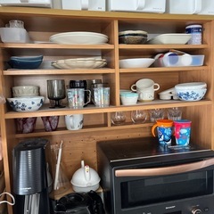 キッチンボード 
食器棚  の画像