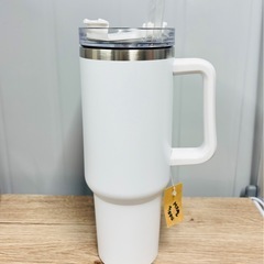 【新品】タンブラー 蓋付き ストロー付き ステンレス 真空断熱 ...