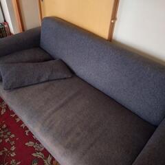 三人掛けソファの画像
