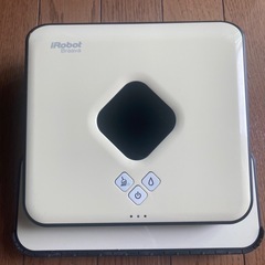 iRobotブラーバ371j  ✴︎床拭きロボットの画像