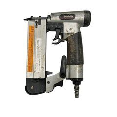 マキタ ピンタッカ AF350 箱有り 中古