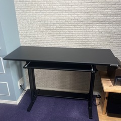 Bauhutte (バウヒュッテ) 昇降式 スタンディングデスク