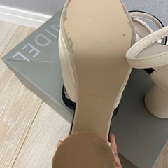 dazzlinダスリンヒールの画像