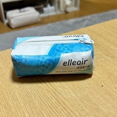 ガチャガチャ  エリエール  ティッシュケース  青
