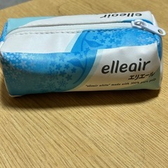 ガチャガチャ  エリエール  ティッシュケース  青の画像