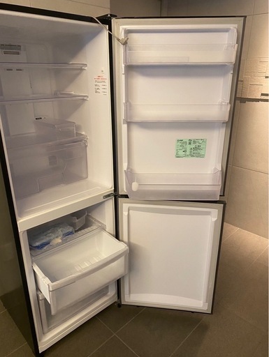 ♦️MITSUBISHIノンフロン冷凍冷蔵庫 【2015年製】MR-HD26Y-B