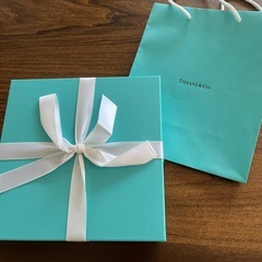 TIFFANY & Co × 三菱電機　コラボお皿