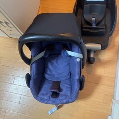 2点　マキシコシ　maxicosi ベビーシートとベース eas...