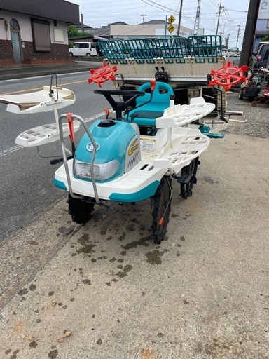 クボタ　田植機　４条植え