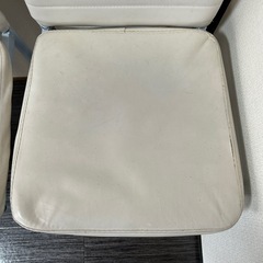 ダイニングチェア2脚の画像
