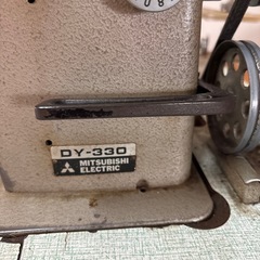工業ミシン平台MITSUBISHI DY-330中古品の画像