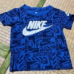 NIKE Tシャツ