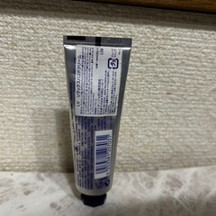 ロクシタン　ラベンダーリラックスハンドクリームの画像