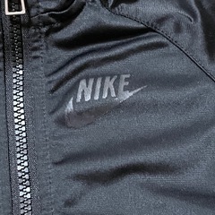 NIKEジャンパーの画像