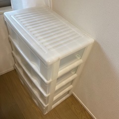 カインズホーム4段式衣装ケース大