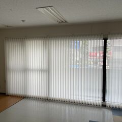 縦型ブラインド バーチカルブラインド　長さ3.3m　2本　高さ2...