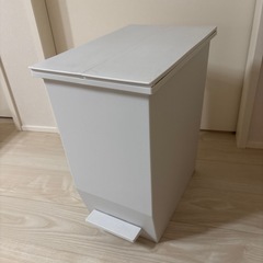 ニトリ　ゴミ箱　45l