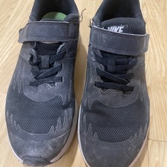 NIKEランニングシューズ