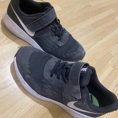 NIKEランニングシューズの画像
