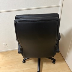 ニトリ　オフィスチェア(合皮素材)の画像