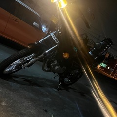 GN125  2F
