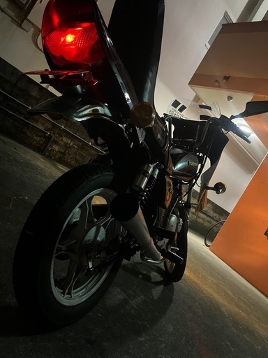 バイク GN125  2F