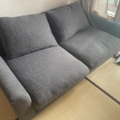 ソファー三人掛け