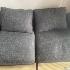 ソファー三人掛けの画像