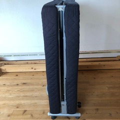 折りたたみベッドの画像