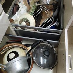【無料】たち吉の食器　鍋など取りに来れる方の画像