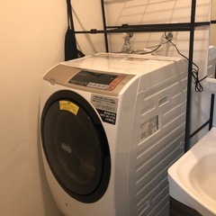 日立製ドラム式洗濯機の画像