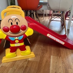 アンパンマン昭和滑り台の画像
