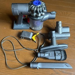 Dyson ダイソン　ハンドクリーナー