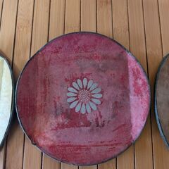 紙皿4枚セット中古の画像