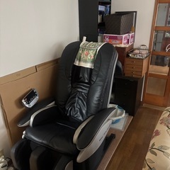 ナショナルモミモミ肩聖タタキロボット