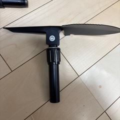 新品未使用 シャベル・ツルハシ兼用 ガーデニング キャンプ アウトドアの画像