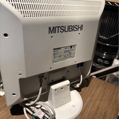 A6-32 MITSUBISHI 三菱 17インチ 液晶ディスプレイ RDT1714VM 通電のみ確認の画像