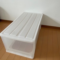 衣装ケース　